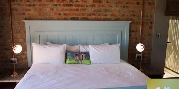 Chameleon Bush Lodge Hammanskraal Ngoại thất bức ảnh